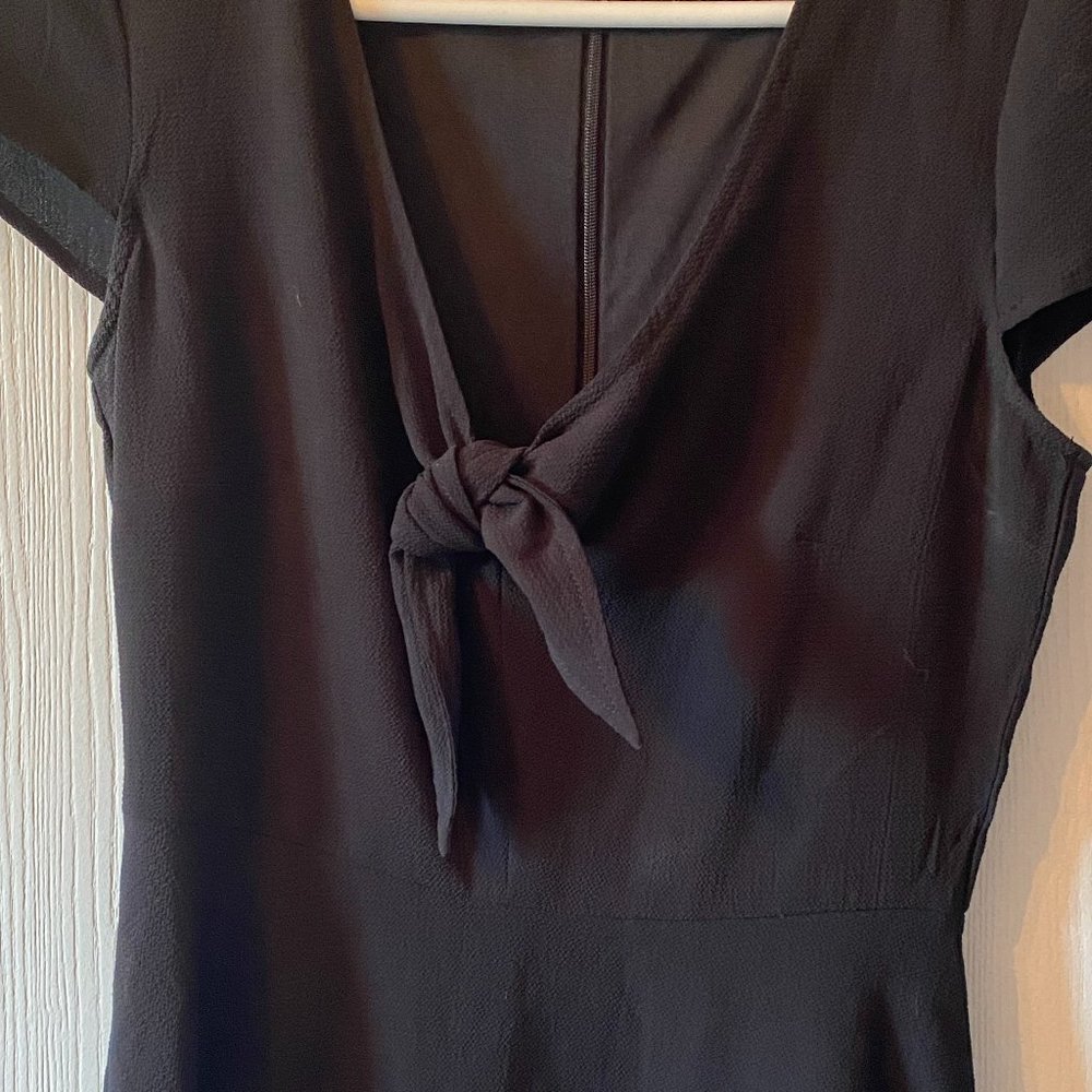 Le Chateau dress - Picture 2 of 6